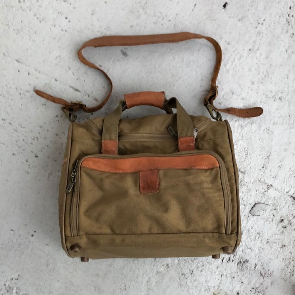 Vintage  Hartmann carry on